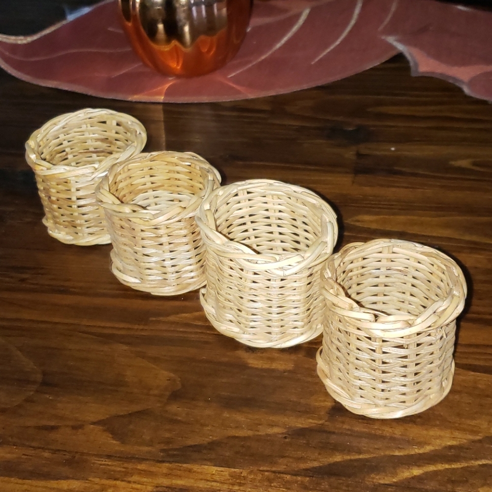 Rattan Napkin Holders Set of 4 - Picture 3 of 4